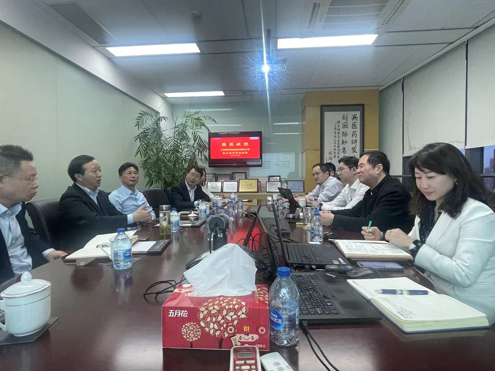 b1d23cab7dc693416e7f8ba142b60a8.jpg b1d23cab7dc693416e7f8ba142b60a8.jpg